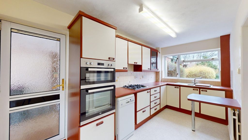 Property photo 3 of 20 3119709