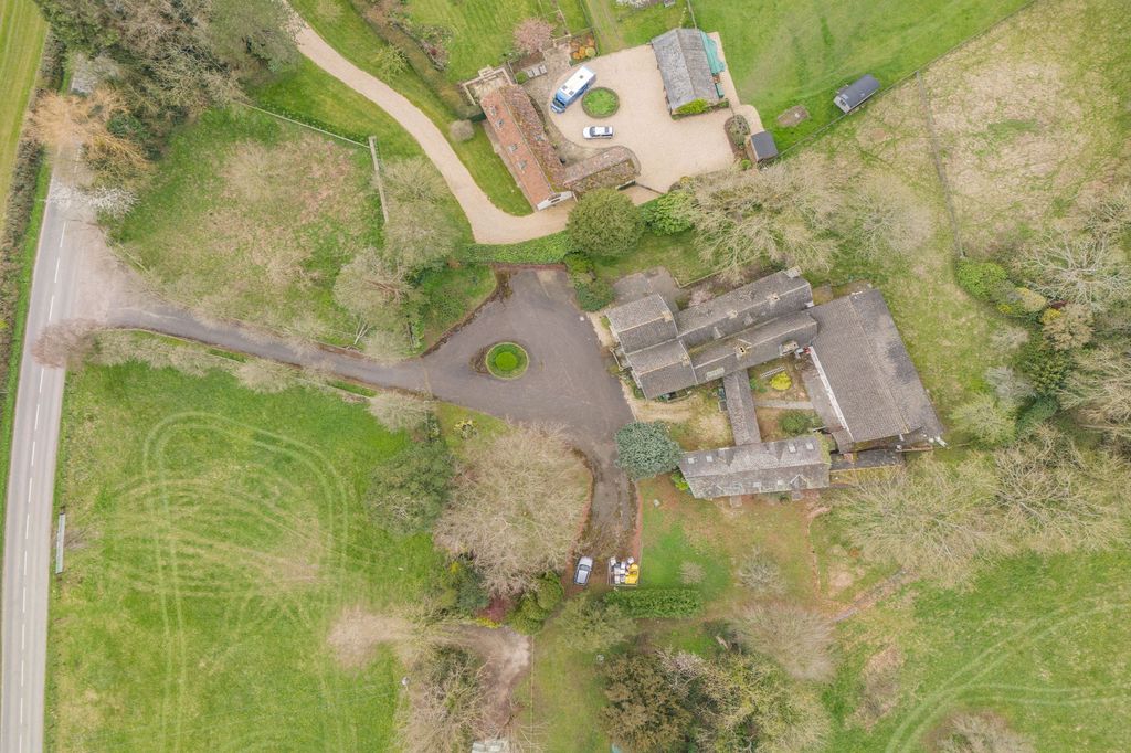 Property photo 2 of 47 Breadstone House, Breadstone, Berkeley Gl13 9Hg