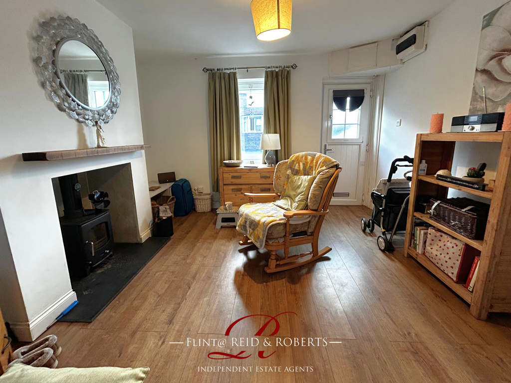 Property photo 2 of 14 Living Room