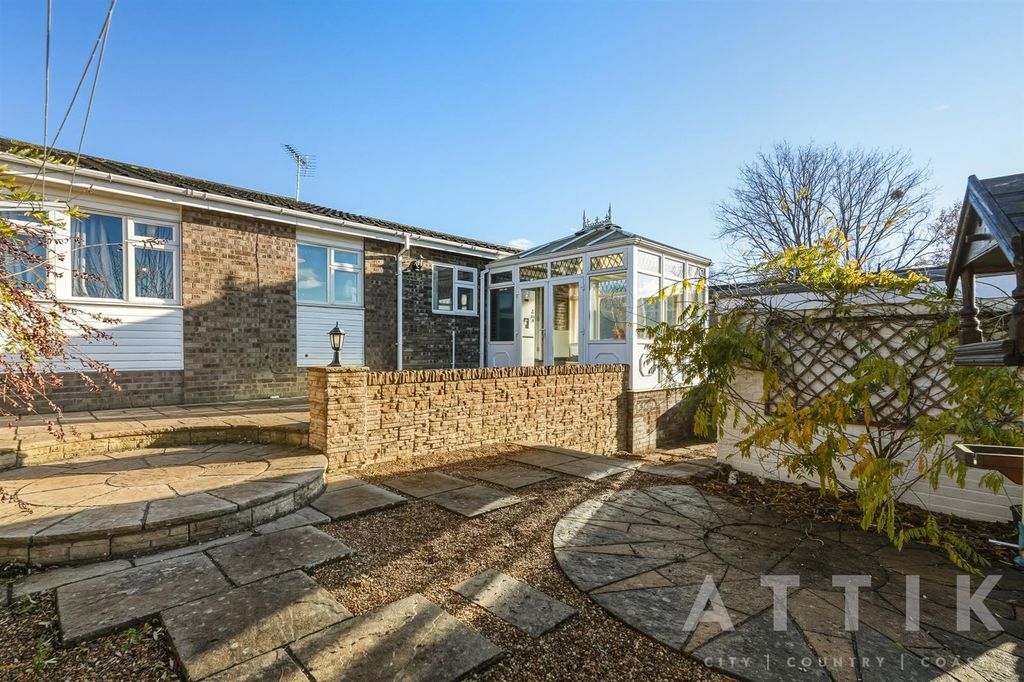 Additional image 8 of 4 bed semi-detached bungalow for saleChichester Road, Halesworth IP19