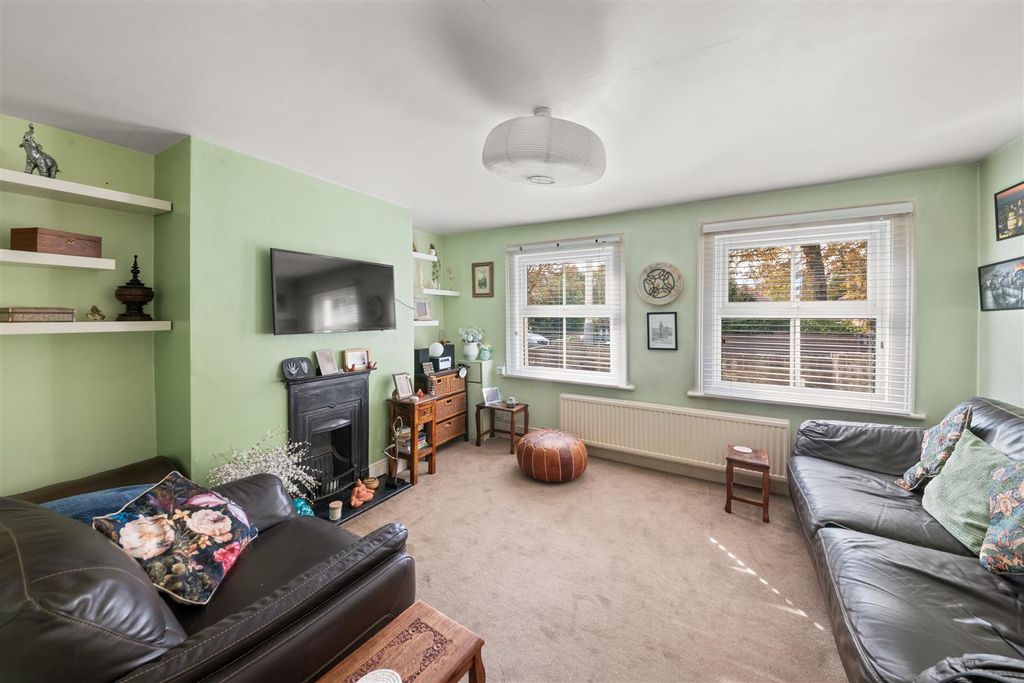Property photo 2 of 14