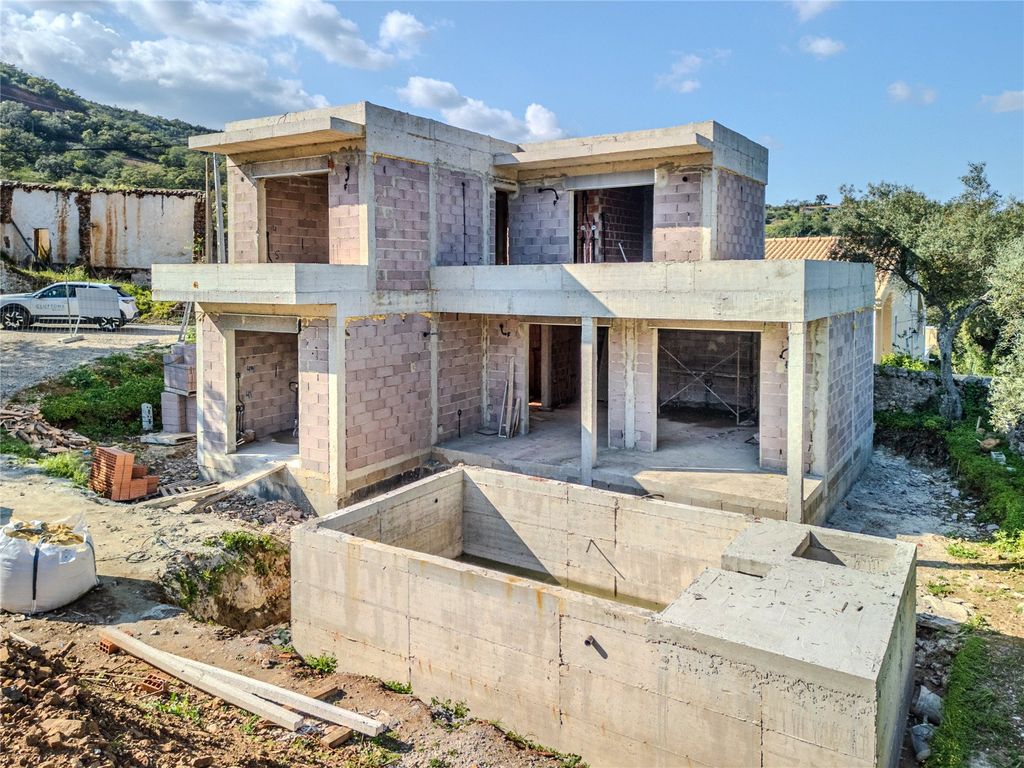 Property photo 2 of 14 Picture No. 38