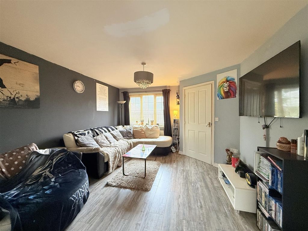 Property photo 2 of 13 Img_6147.Jpeg