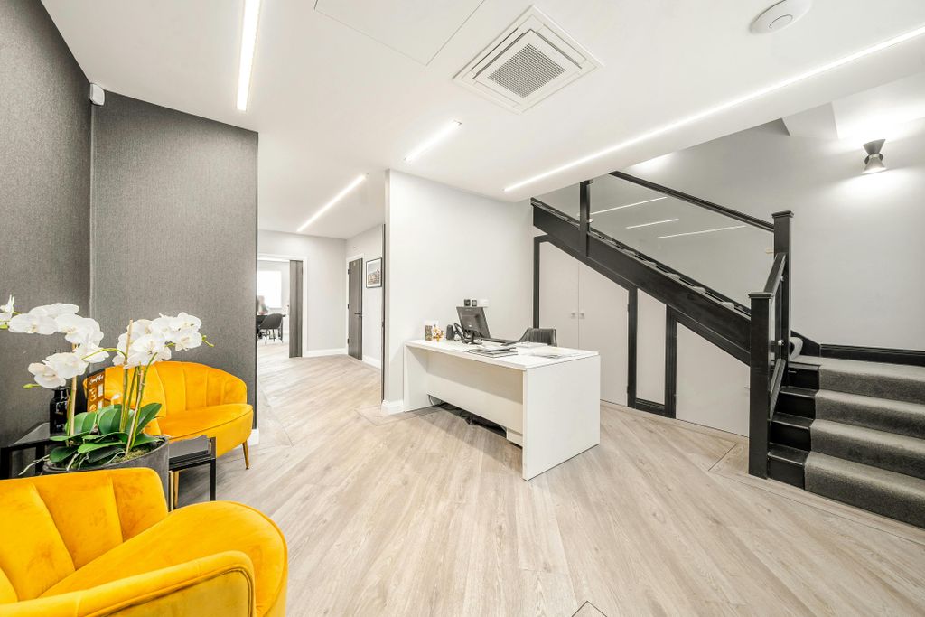 Property photo 2 of 9 41309808468499c38E4Bc44.Jpg