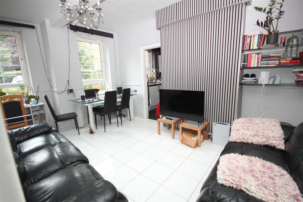 Property photo 2 of 9 Img_2204.Jpg