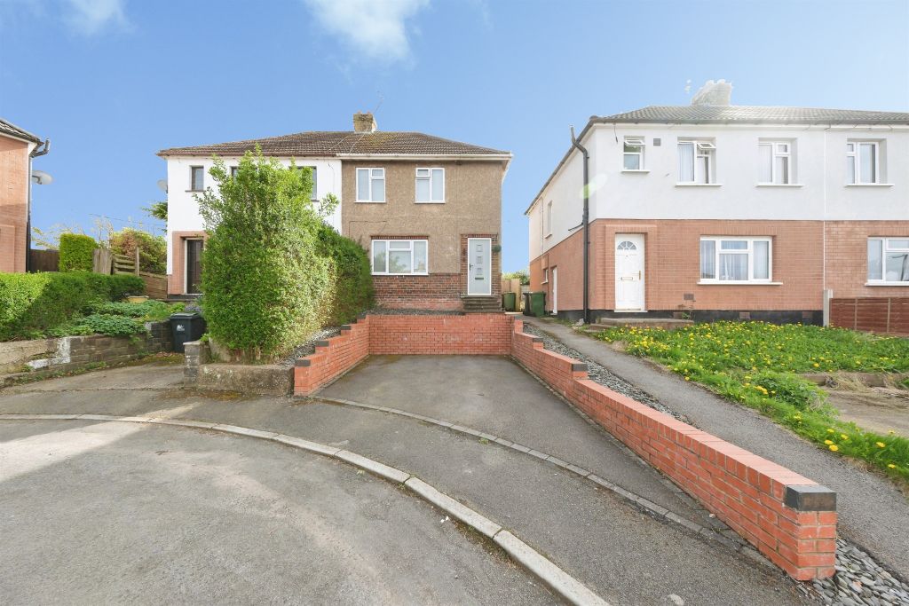 Property photo 1 of 18