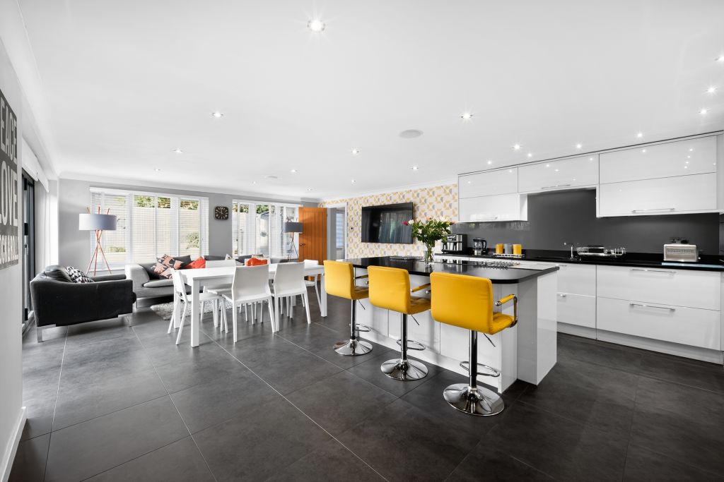 Property photo 2 of 21 Kitchen/Family Room