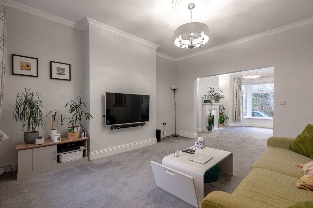 Property photo 3 of 22 Picture No. 34