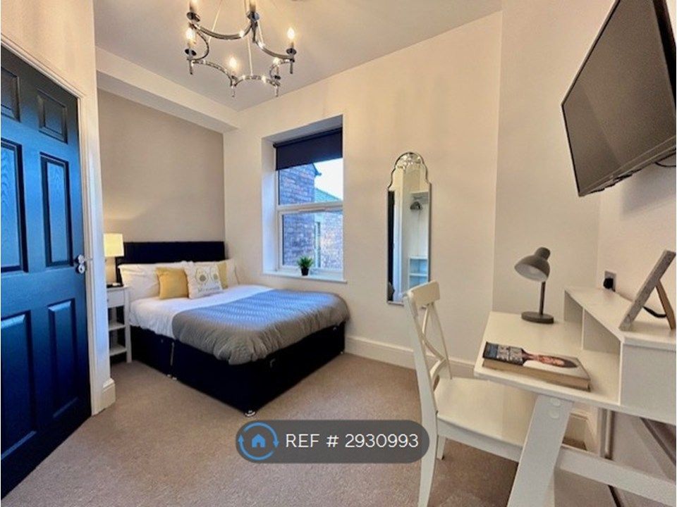 Property photo 1 of 11 Room 6