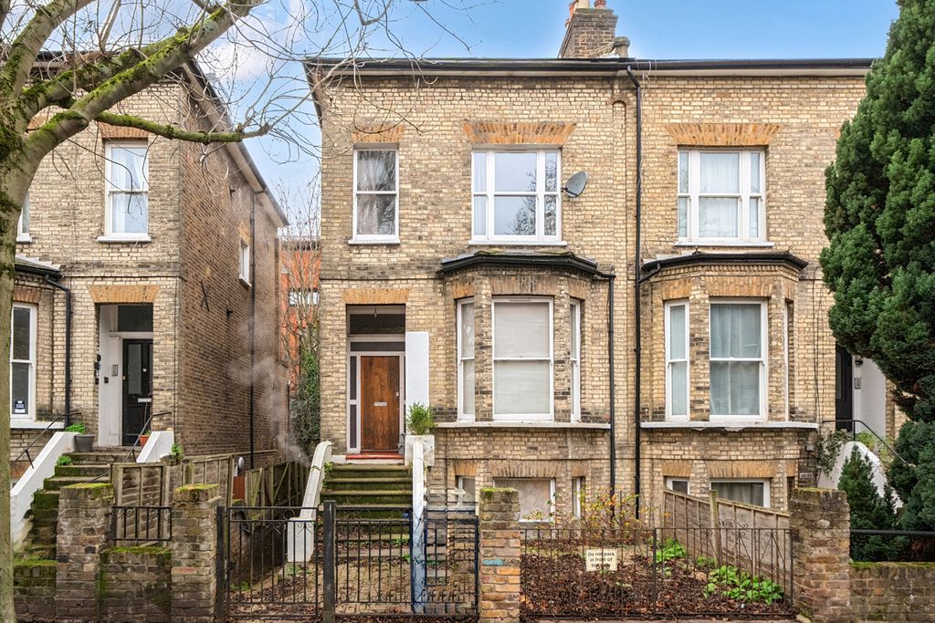 Property photo 1 of 19 1394108-1-69428Aa...