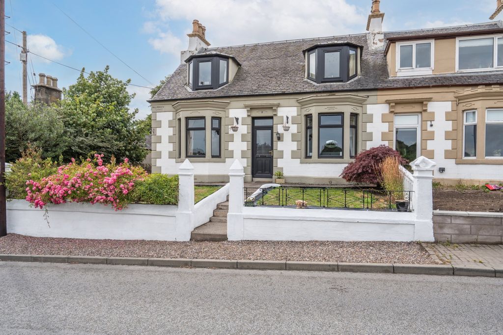 Property photo 1 of 31