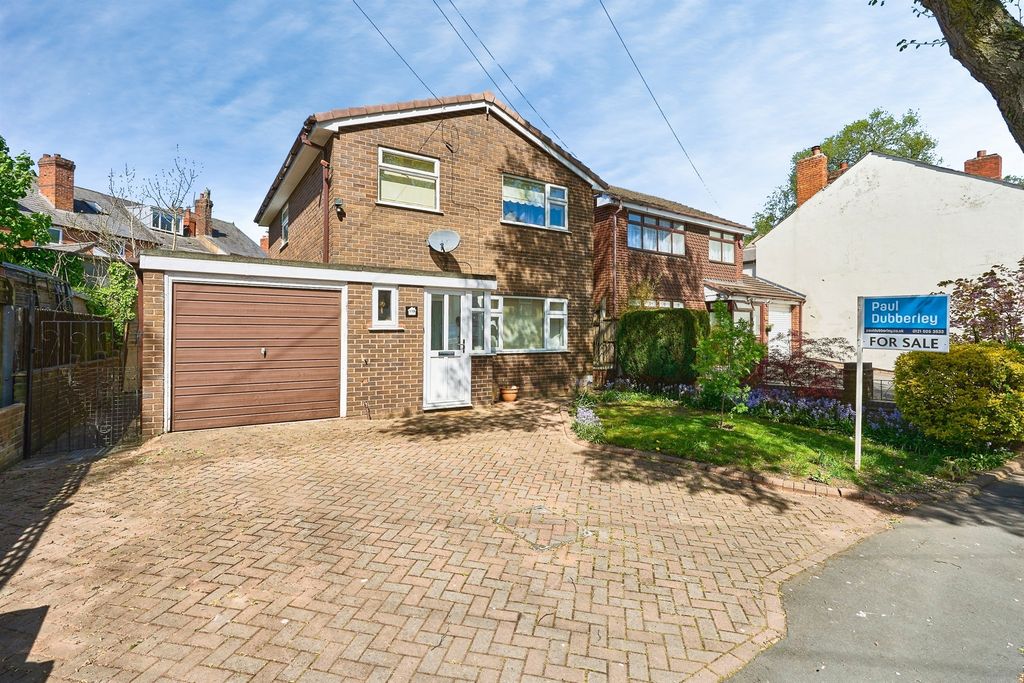 Property photo 1 of 18