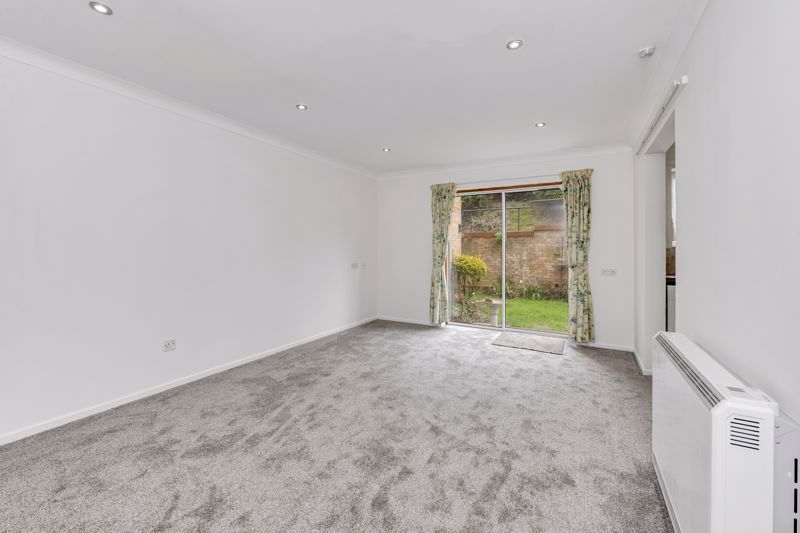 Property photo 3 of 12 Sitting/Dining Room
