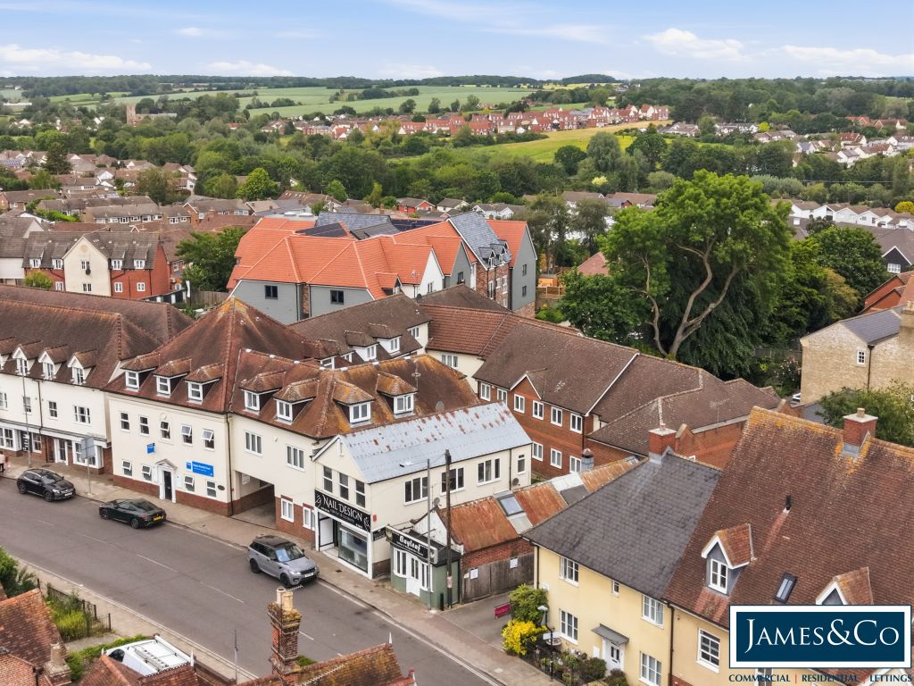Property photo 2 of 12 5Twyfordb