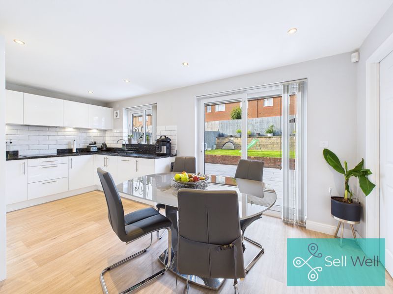 Property photo 3 of 37 Kitchen/Diner