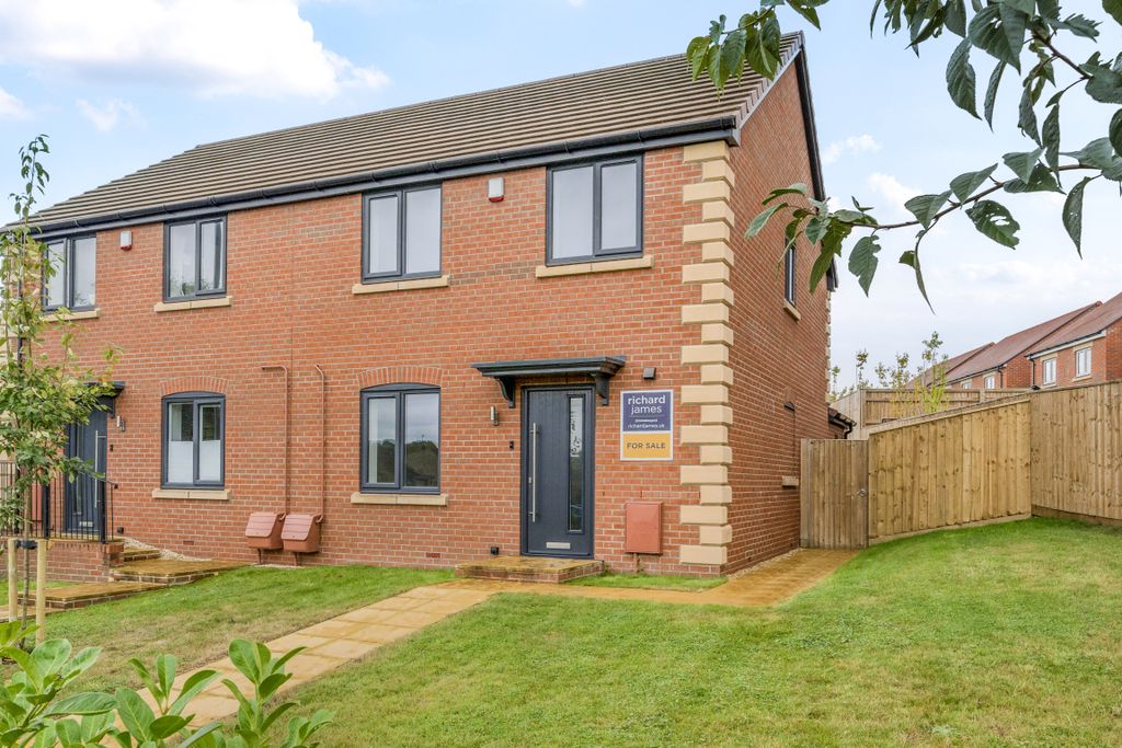 Property photo 1 of 11 1347454468B6Fb3Eb6A6A