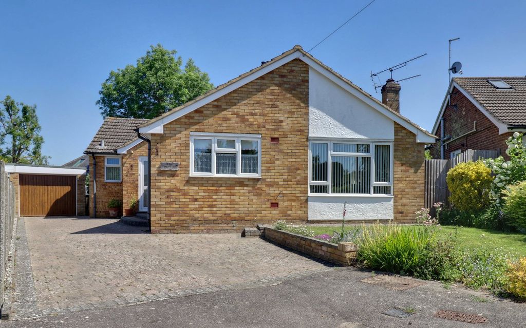 Property photo 2 of 17
