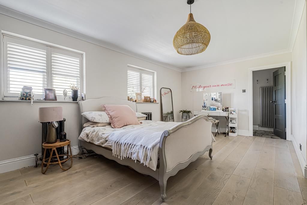 Additional image 35 of 6 bed property for saleHollydell, Hertford SG13