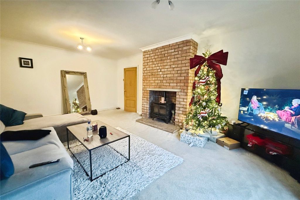 Property photo 3 of 17 Picture No. 18