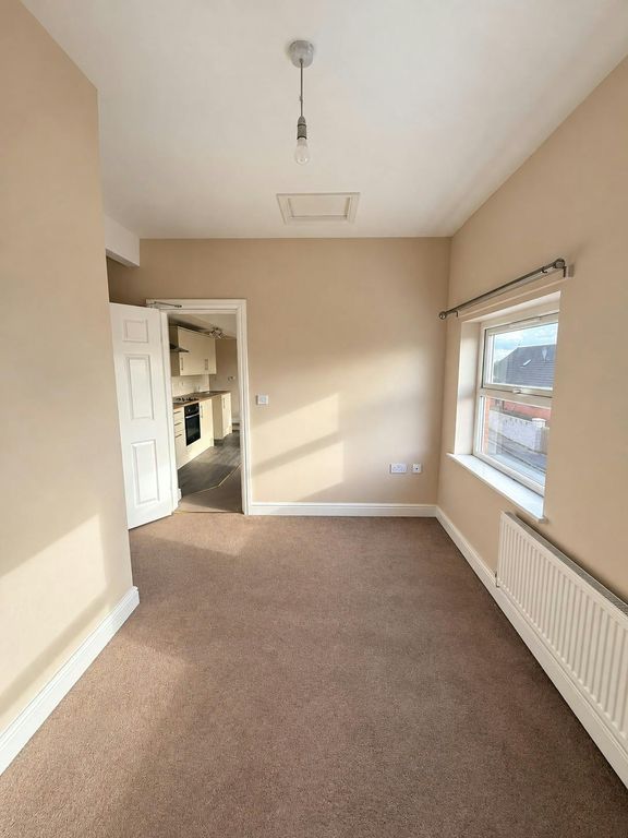 Property photo 2 of 12 Img_3855.Jpg