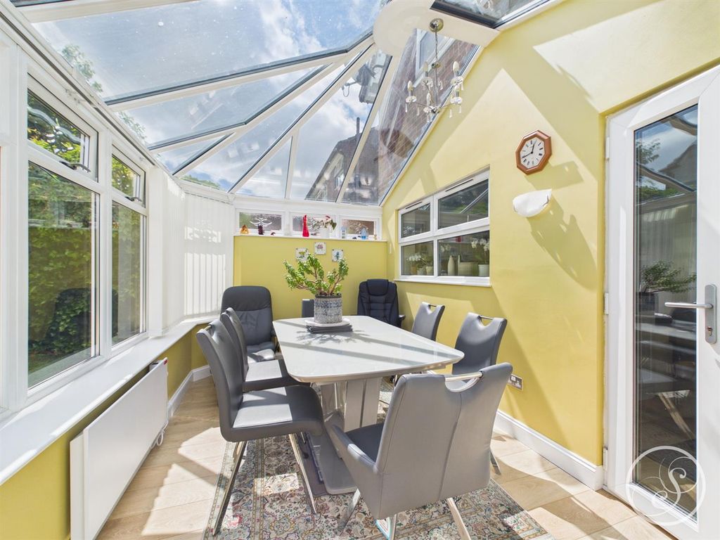 Property photo 3 of 19 Sun Room
