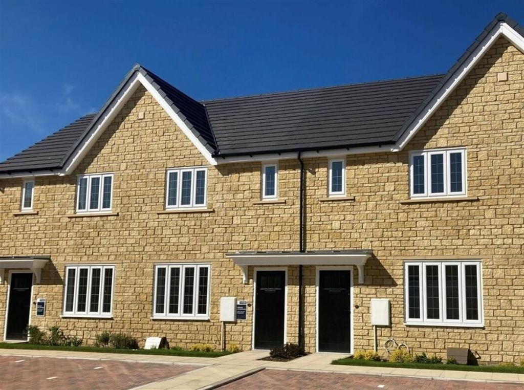 Property photo 1 of 1