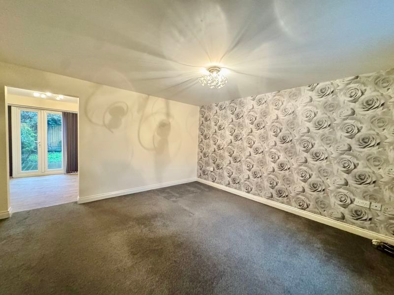 Property photo 3 of 18 Photo 6