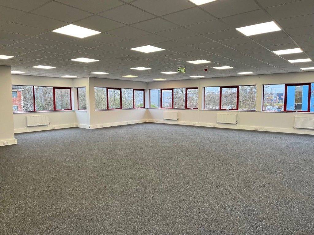 Property photo 3 of 7 Photo 7