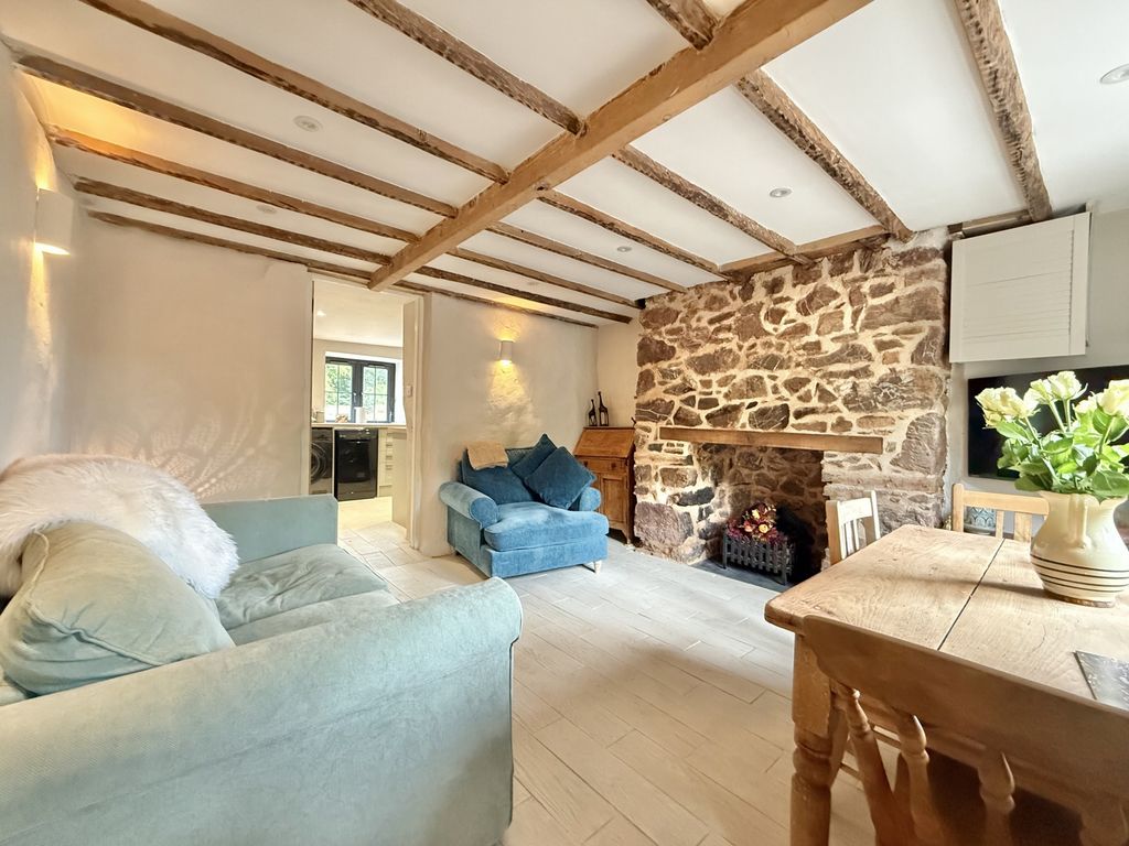 Property photo 3 of 15 Photo 14