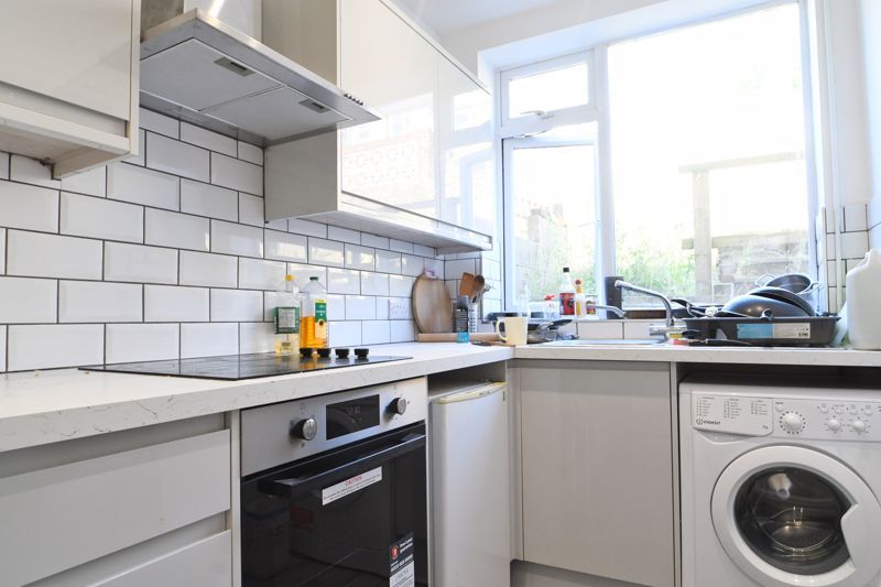 Property photo 2 of 10 Photo 12