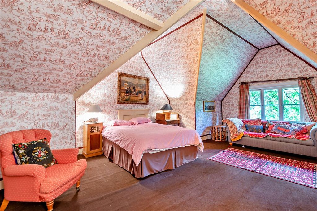 Additional image 20 of 9 bed country house for salePriest Hill, Old Windsor, Windsor, Surrey SL4
