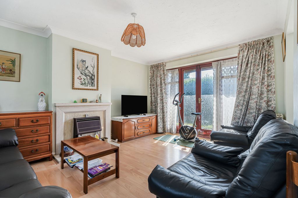 Property photo 2 of 18 Reception Room