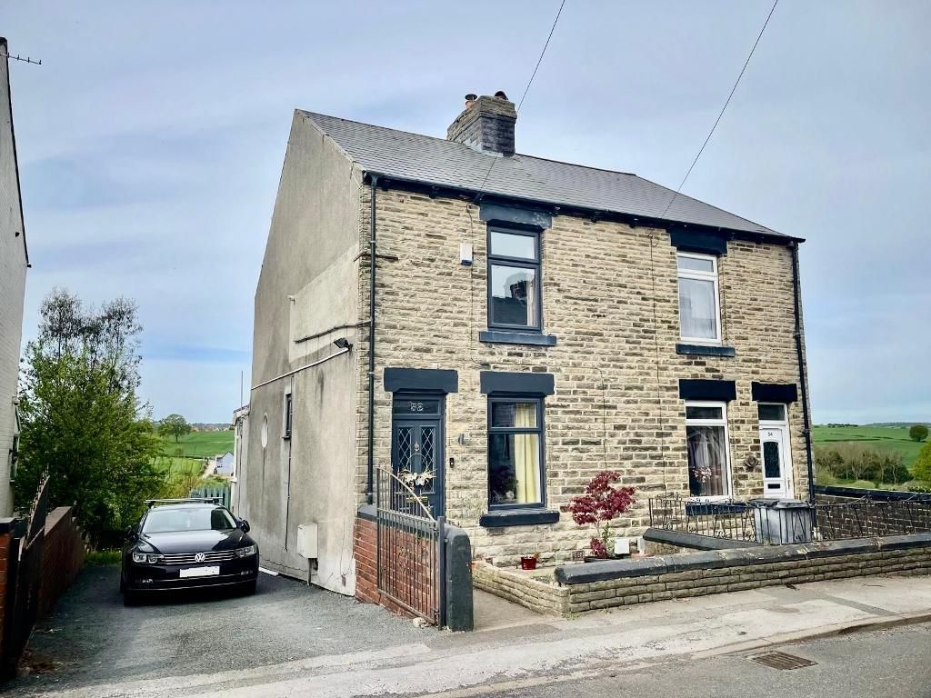 Property photo 1 of 12 Front