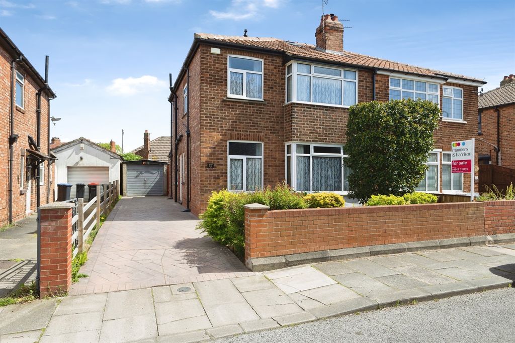 Property photo 1 of 15