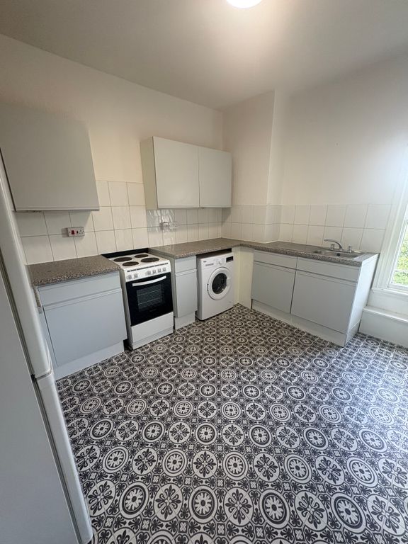 Property photo 3 of 8 Property