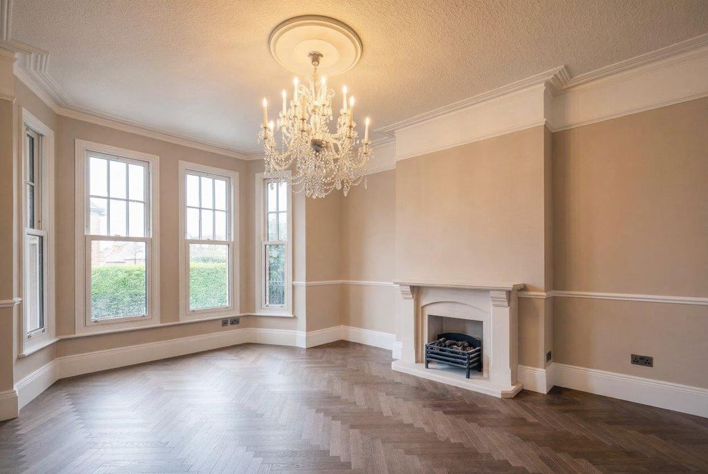 Property photo 3 of 11 Picture No. 12