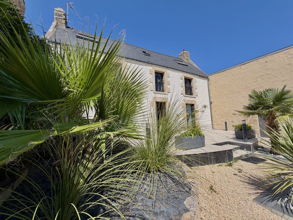 Property photo 2 of 26