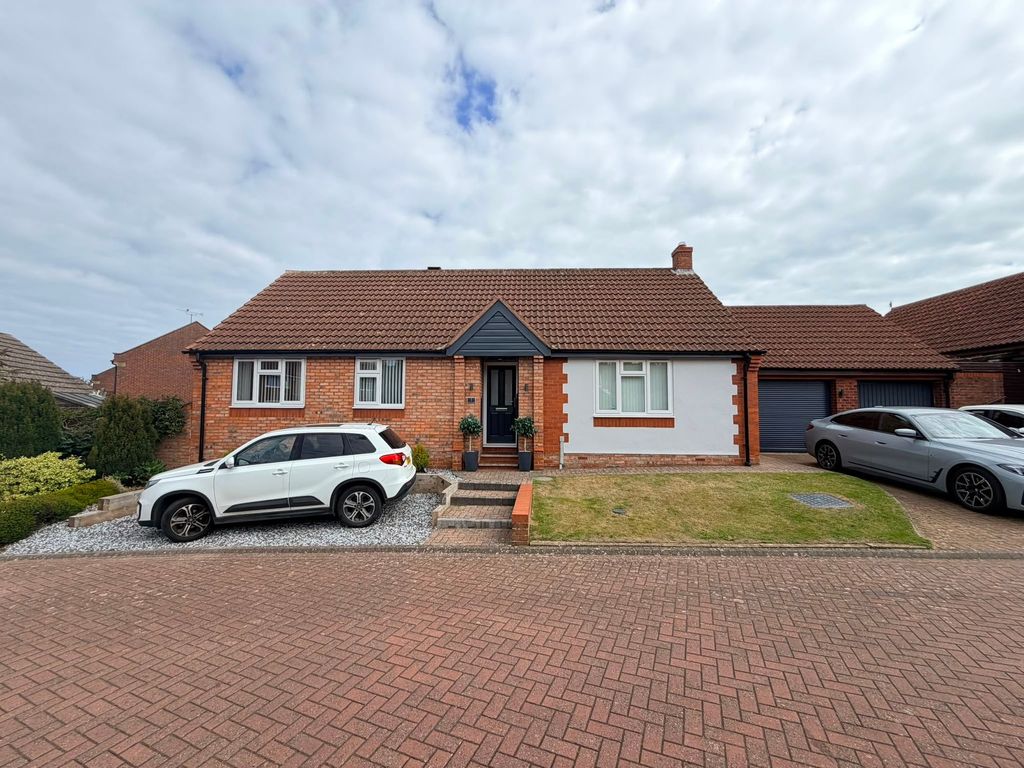 Property photo 1 of 22