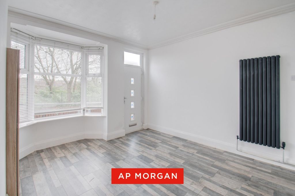 Property photo 2 of 17 Picture No. 03