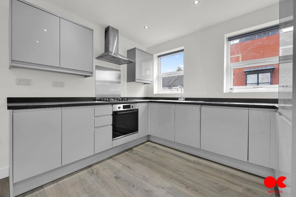 Property photo 3 of 13 _W6B1917.Jpg