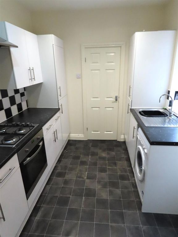 Property photo 2 of 7 17.Jpg