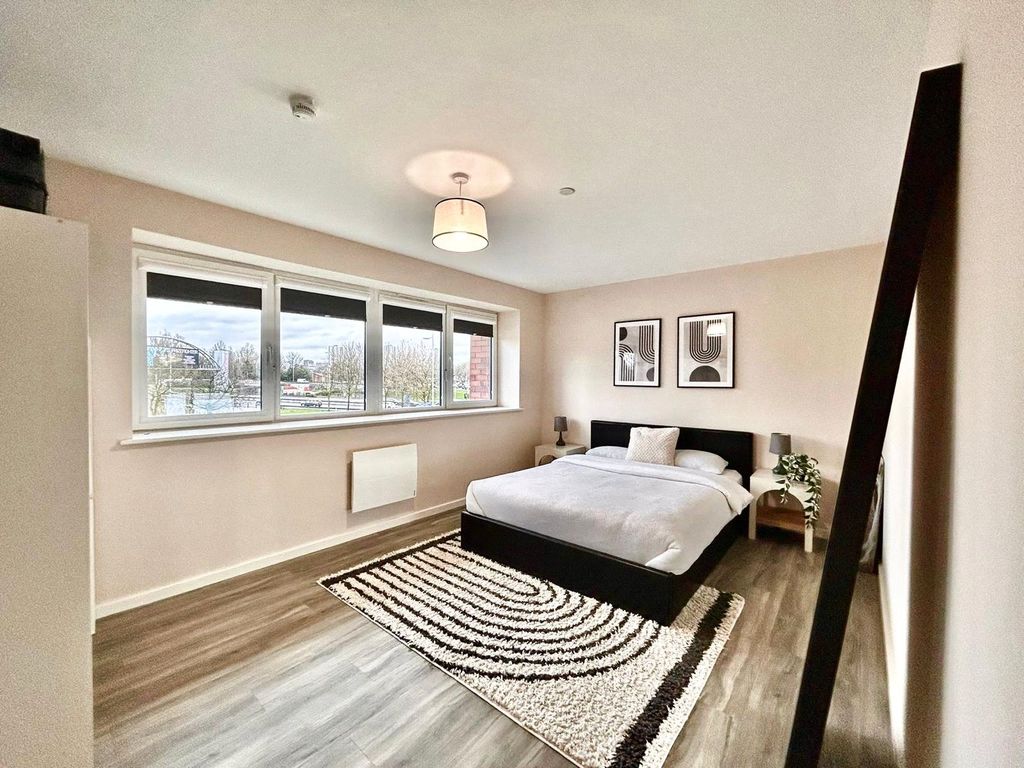 Property photo 2 of 7 Picture No. 03