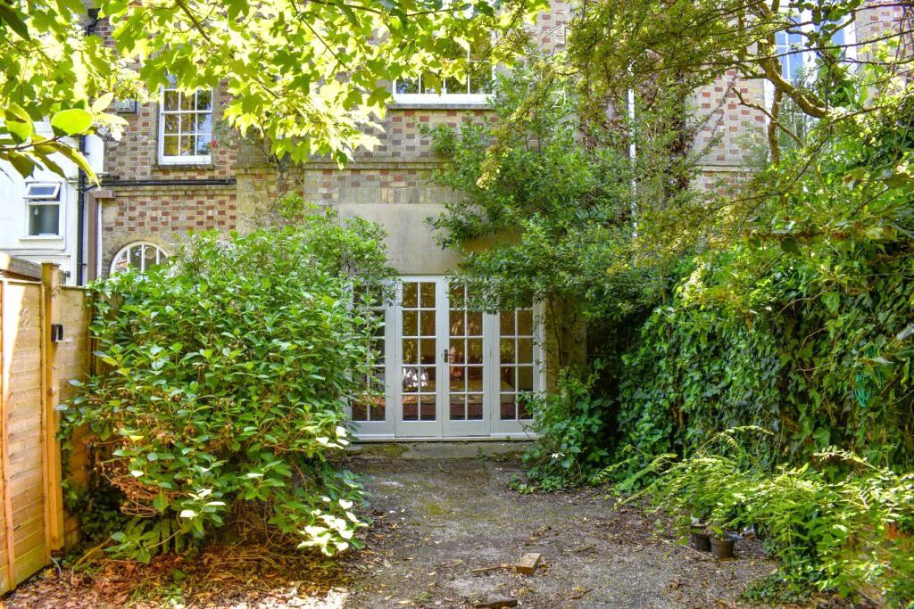 Property photo 3 of 16 Picture No. 09