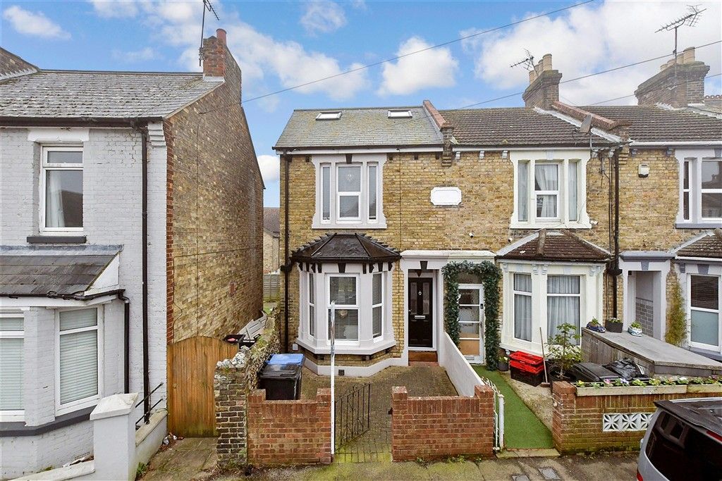 Property photo 2 of 14 External (Web)