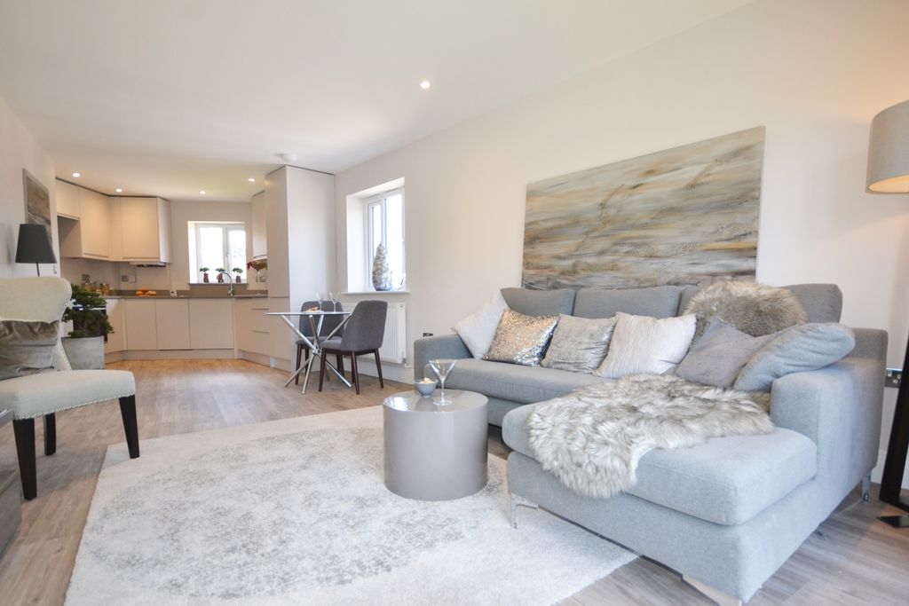 Property photo 2 of 5 Firbank Lounge