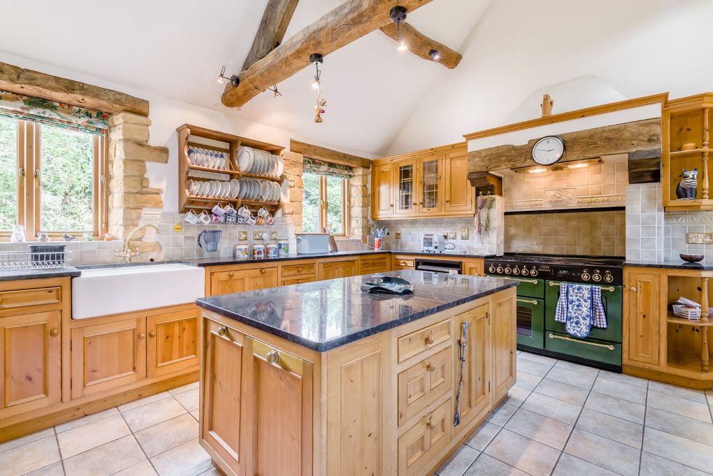 Property photo 3 of 11 Picture No. 06