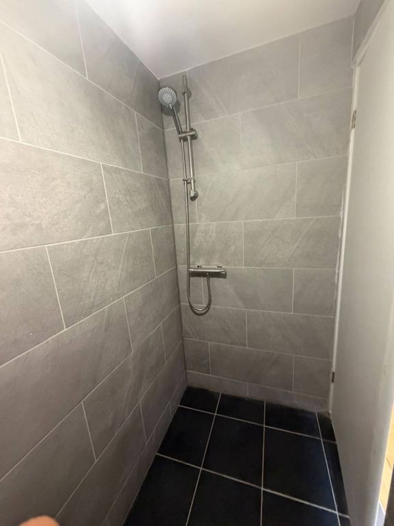 Property photo 3 of 3