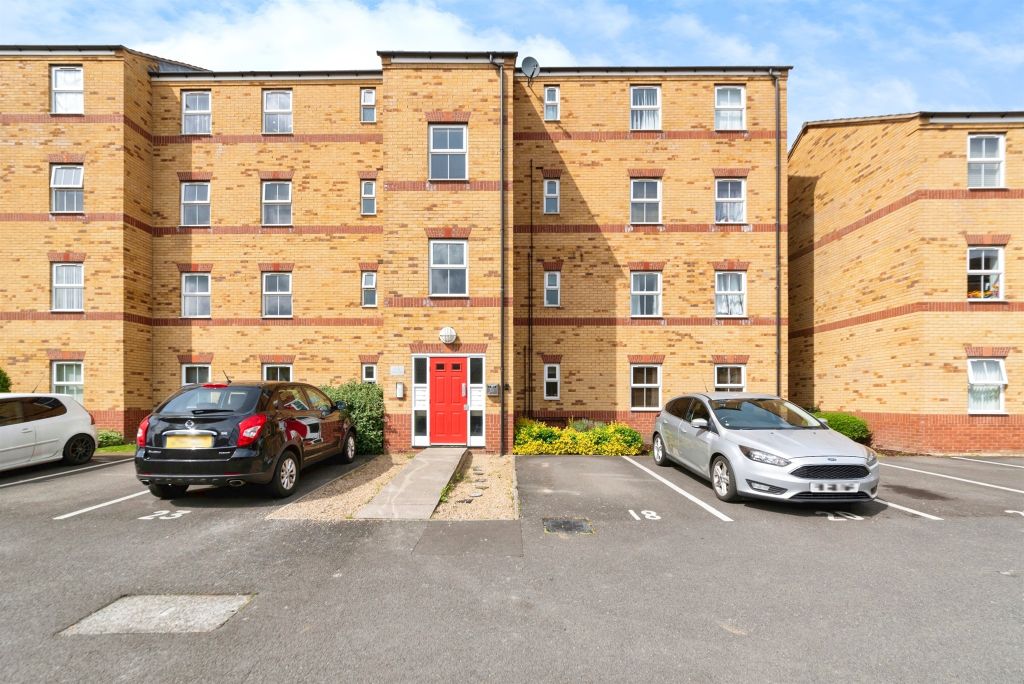Property photo 1 of 17
