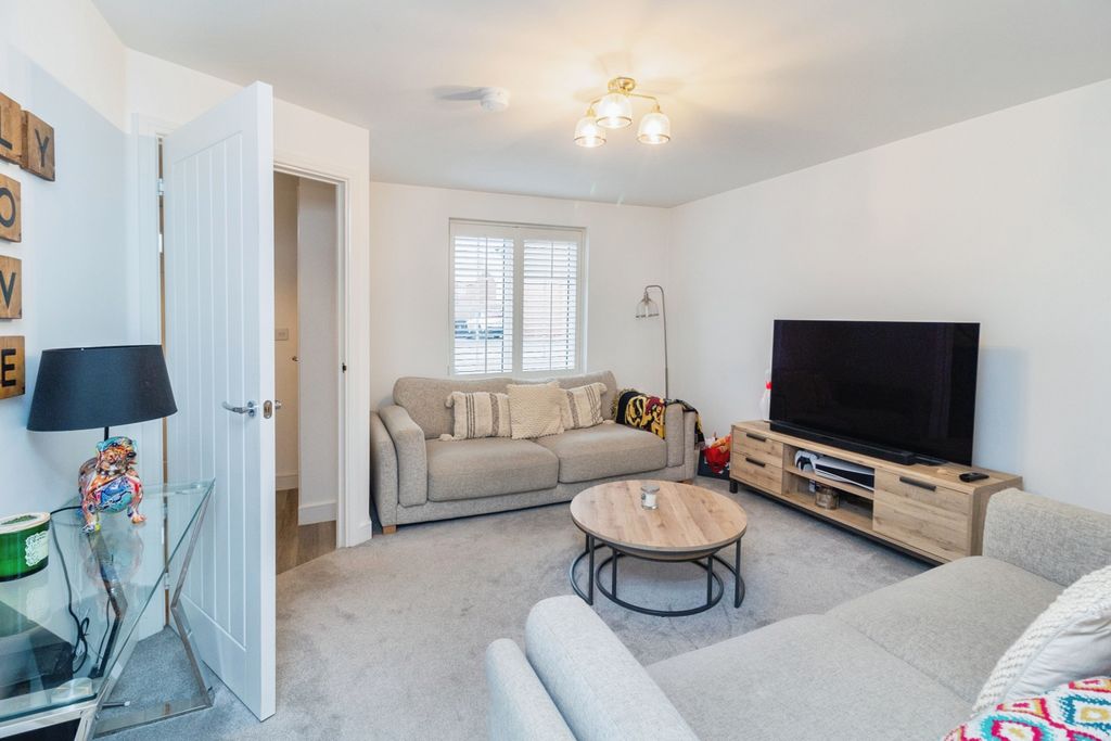 Property photo 2 of 20 A06A4181