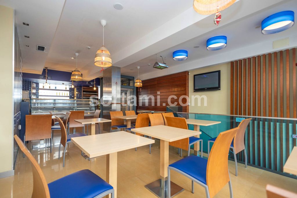 Property photo 1 of 51